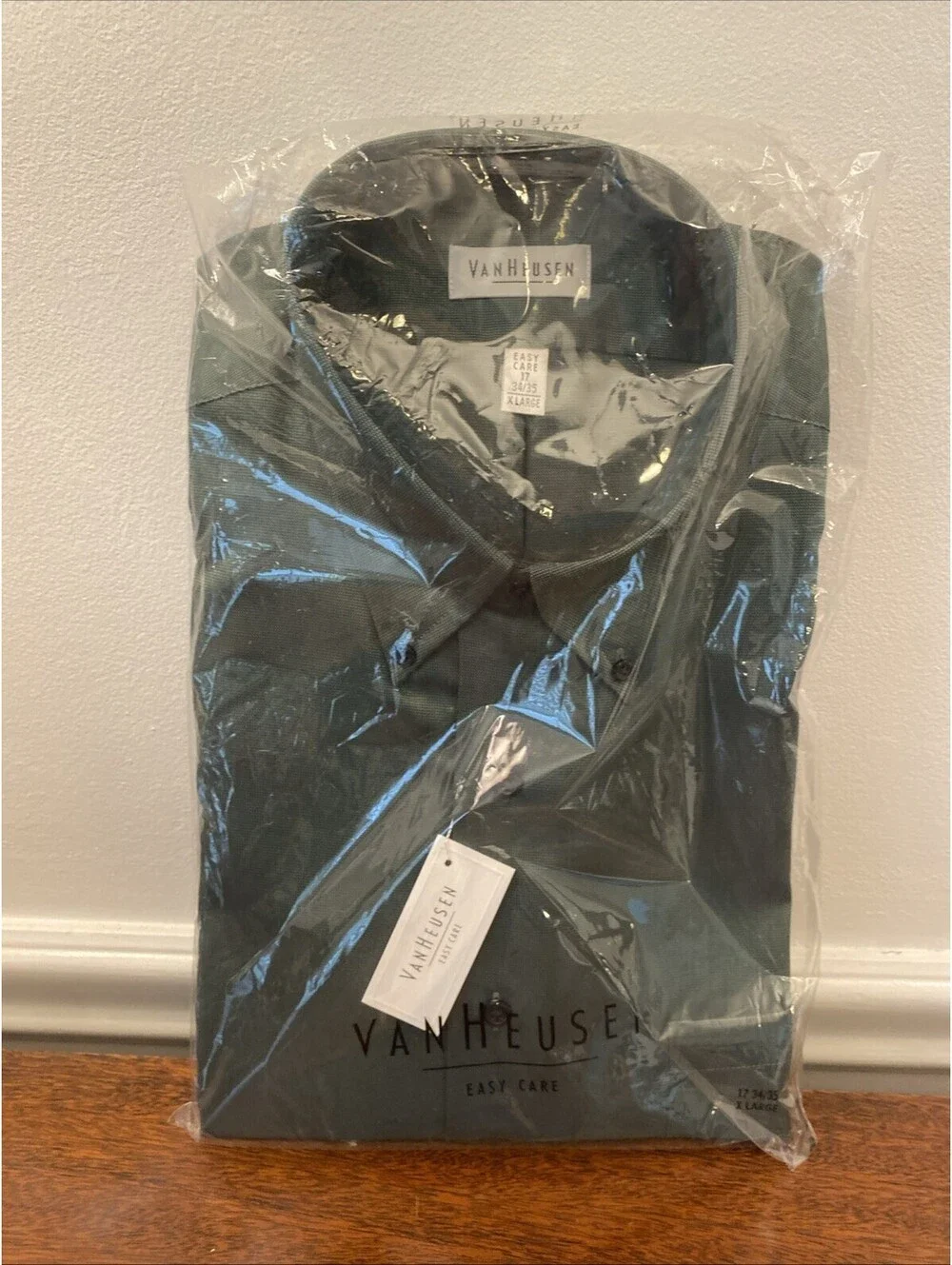 New Van Heusen Green Dress Work Shirt Easy Care Pique Size 17 34/35 Long Sleeve